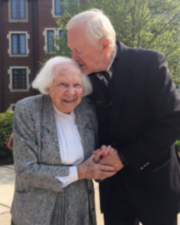 Kissing mom - photo by martha May, 2016b